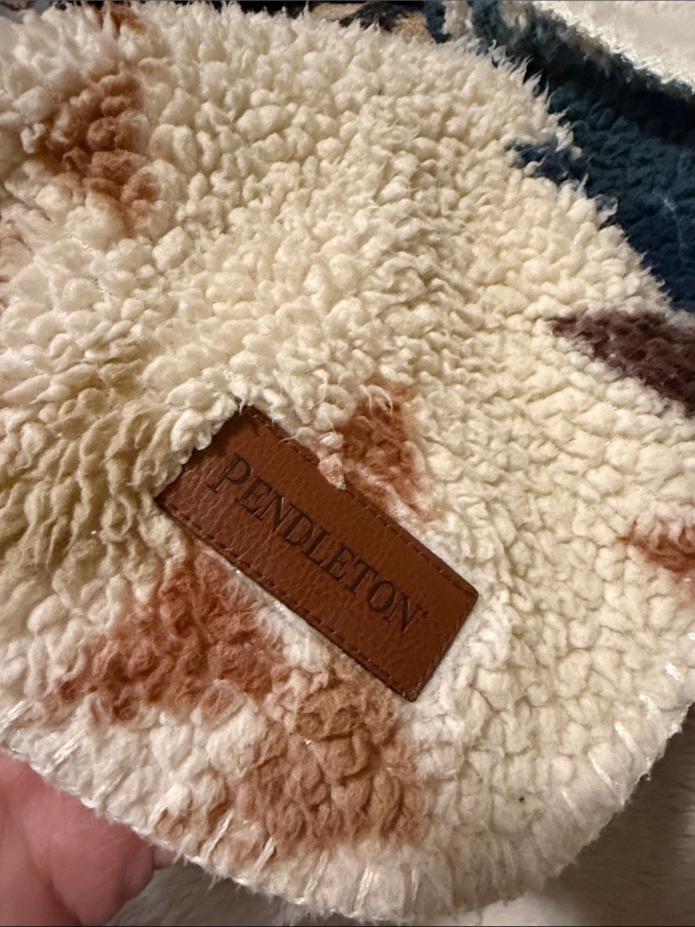 Pendleton Peak Canyon Multicolor Sherpa Throw Fleece Blanket Southwest Aztec - Picture 3 of 17